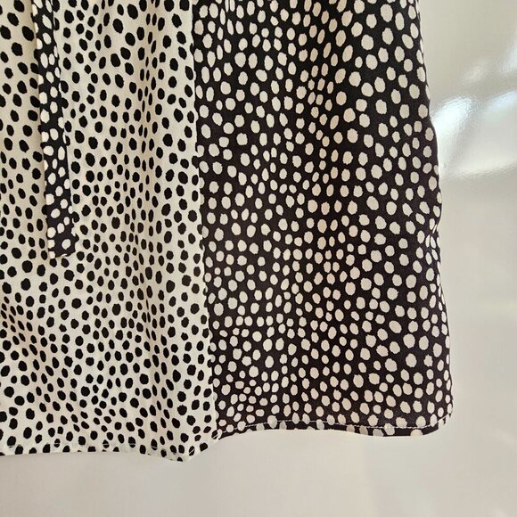 Talbots Womens Polka Dot Sleeveless Blouse XL Black White Lightweight Semisheer - Picture 8 of 10